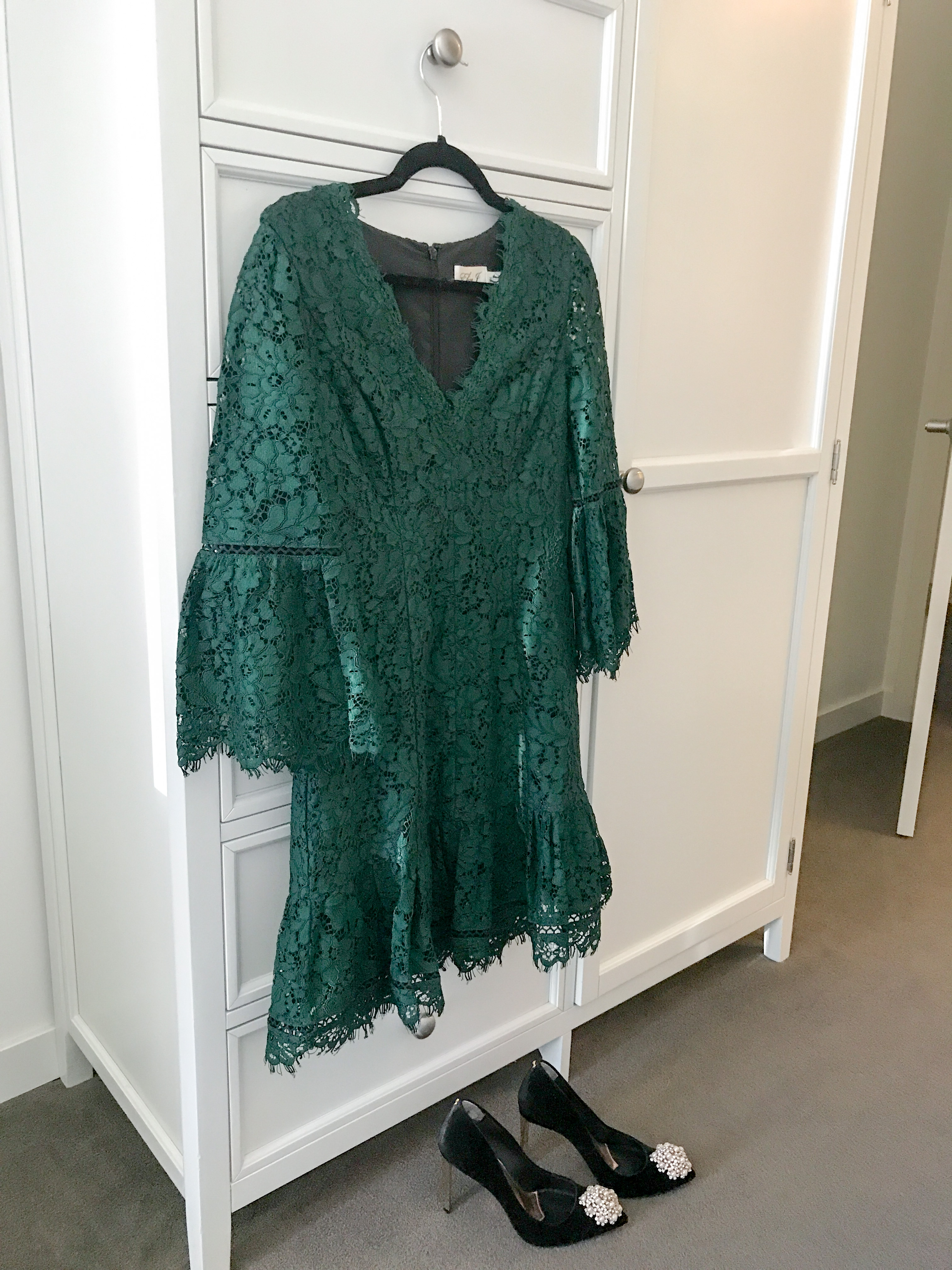 Green lace dress