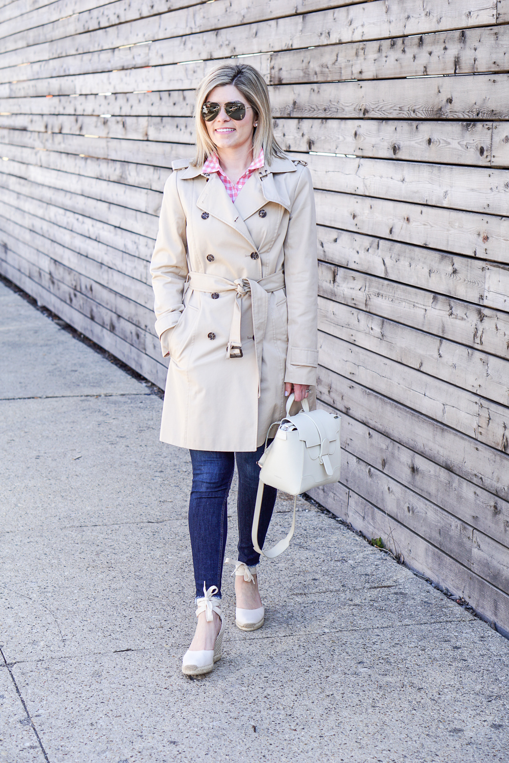The Classic Trench Coat - Cashmere & Jeans