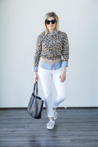 casual white jeans outfit
