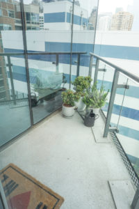 balcony in chicago