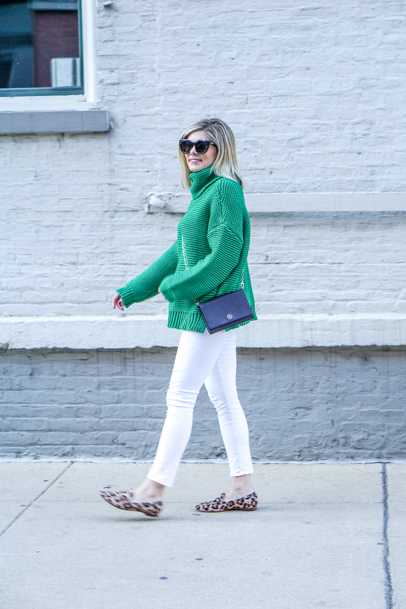 white jeans for fall