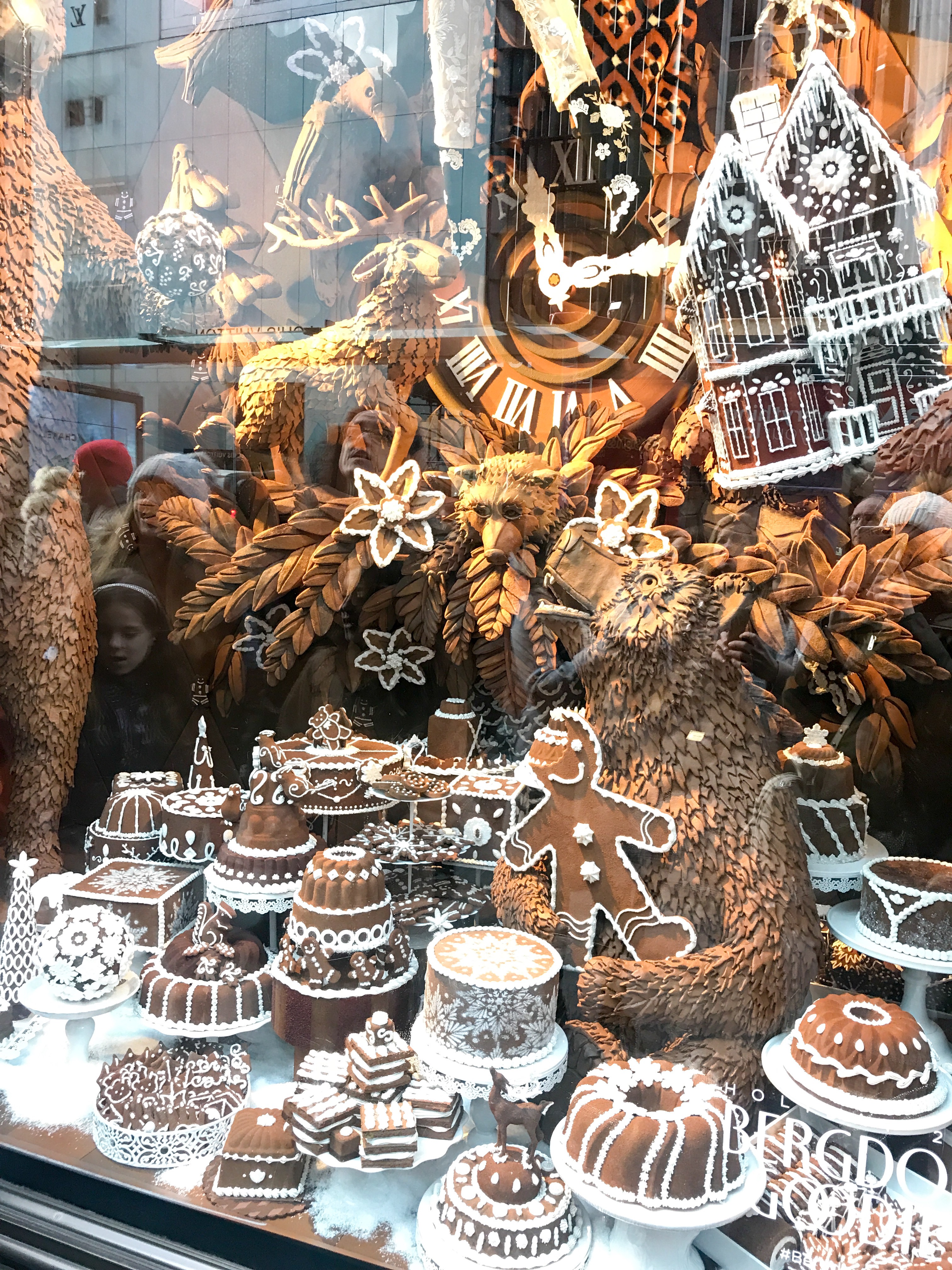 Christmas window on 5th avenue