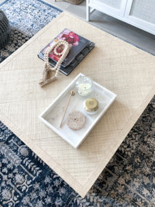 how to accessorize your coffee table