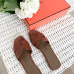 Hermès Oran Sandals Review